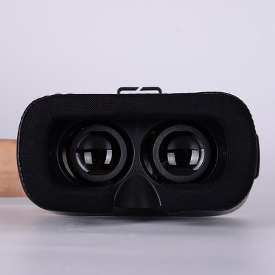 虛實(shí)交融 探索VR電子產(chǎn)品的原創(chuàng)工業(yè)設(shè)計美學(xué)